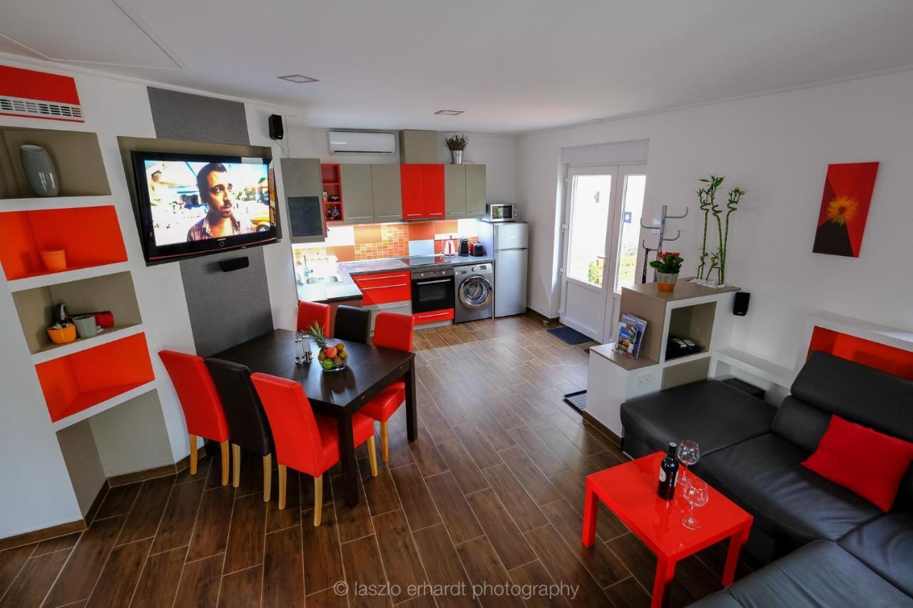 Ciprus Porta Apartmanok Balatonkenese Εξωτερικό φωτογραφία
